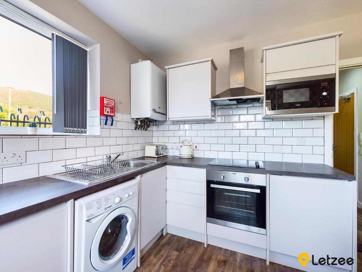 110 Fabian Way * Swansea