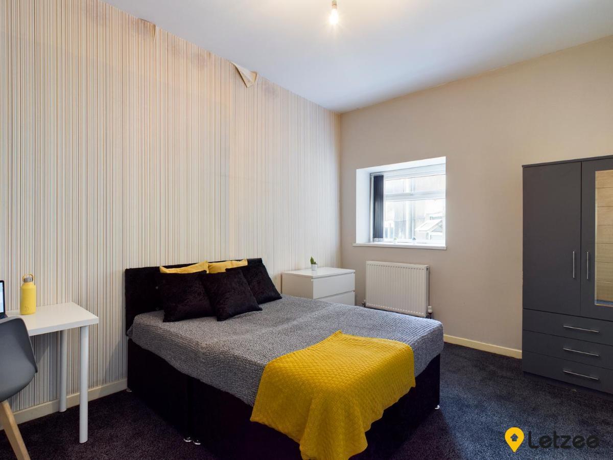 110 Fabian Way Apartment